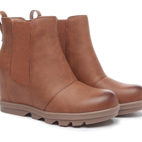 Women's Tan Ankle Boots